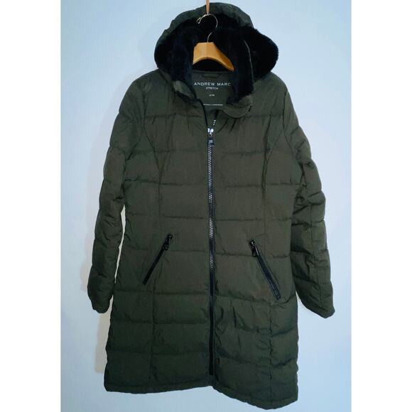 Andrew Marc Jackets & Blazers - Andrew Mark Stretch Puffer Coat in Green - Women's Size M - Faux Fur Lining